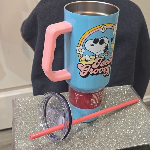 Bioworld X Peanuts Snoopy & Woodstock Feeling Groovy SS Tumbler w/Straw - Picture 10 of 11